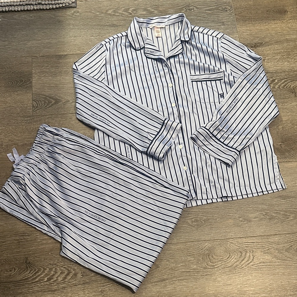 Victoria Secret women’s  Striped Pajama Set - Light Blue and White
